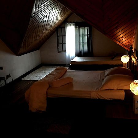 Le Fumoir Guest House Familiale 안타나나리보 외부 사진